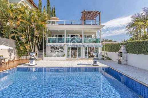Casa de Condomínio em Ibiúna, no bairro Ibiuna