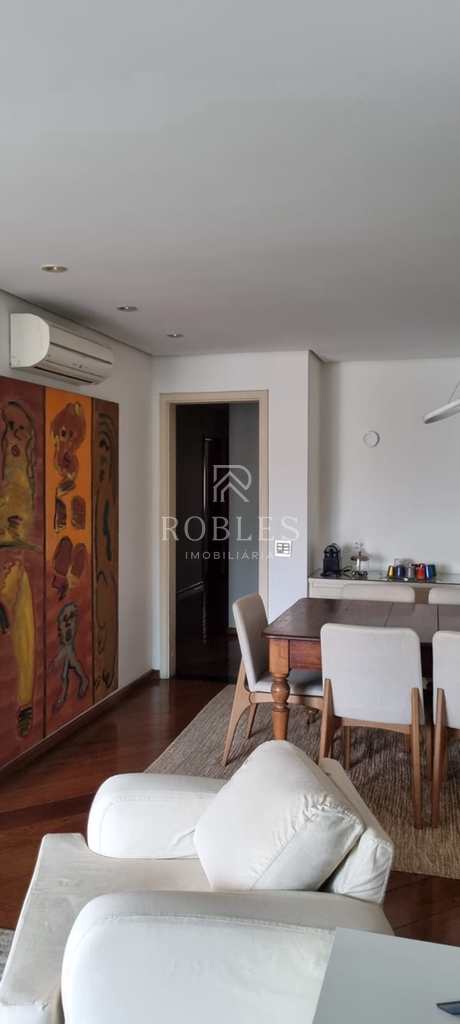 Apartamento em São Paulo, no bairro Vila Morumbi