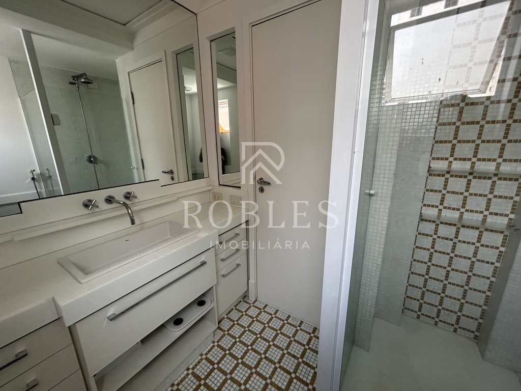 Apartamento em São Paulo, no bairro Moema
