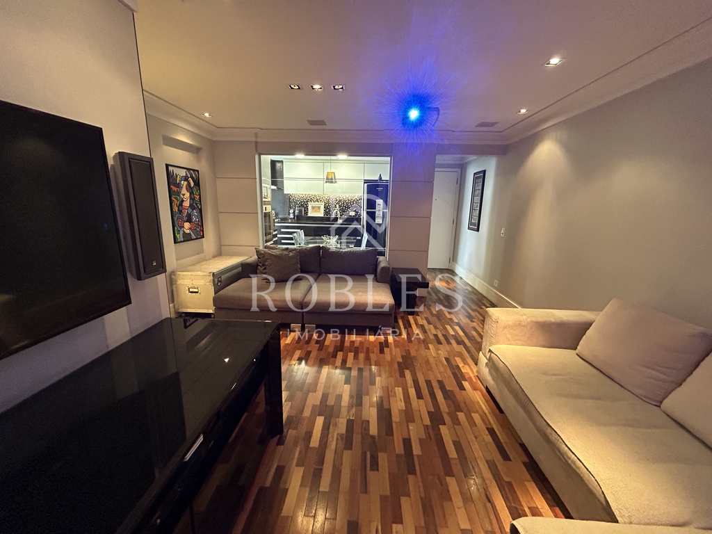 Apartamento em São Paulo, no bairro Moema