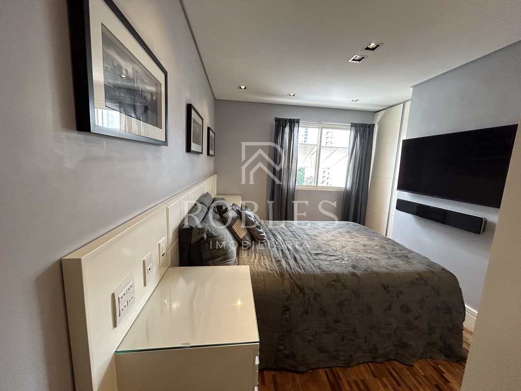 Apartamento em São Paulo, no bairro Moema