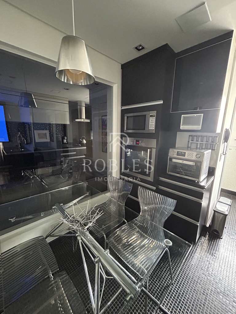 Apartamento em São Paulo, no bairro Moema