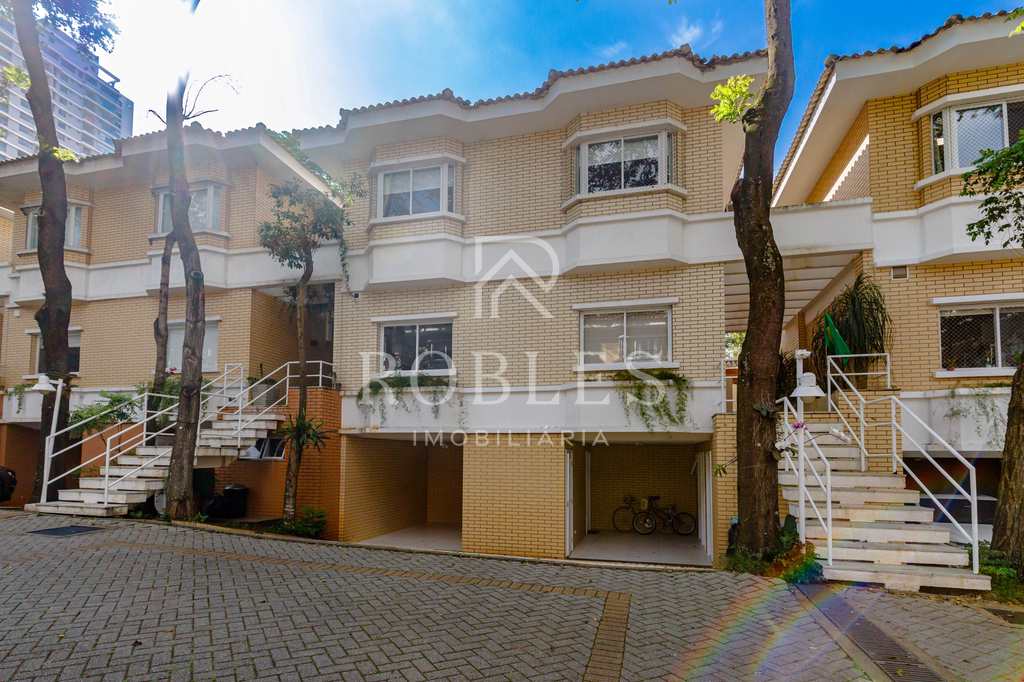 Casa de Condomínio em São Paulo, no bairro Campo Belo
