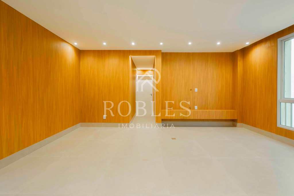 Apartamento em São Paulo, no bairro Itaim Bibi