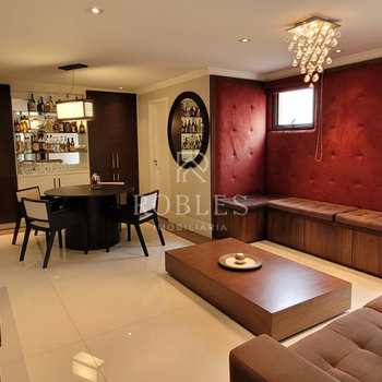 Apartamento em São Paulo, bairro Jardim Paulista