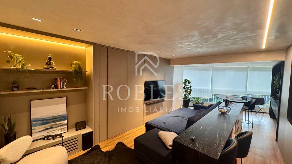 Apartamento em São Paulo, no bairro Cidade Monções