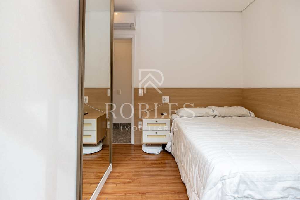 Apartamento em São Paulo, no bairro Cidade Monções