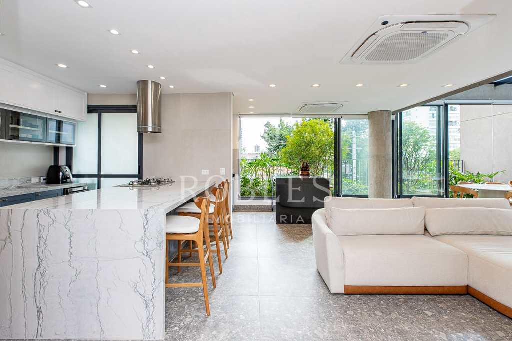 Apartamento em São Paulo, no bairro Cidade Monções