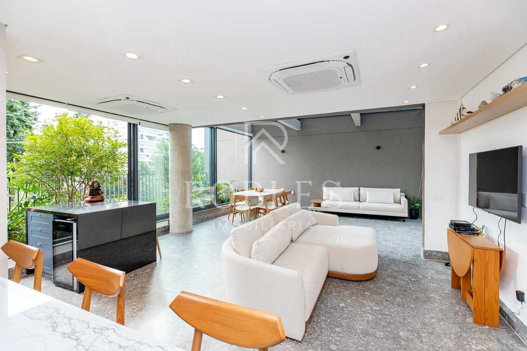 Apartamento em São Paulo, no bairro Cidade Monções