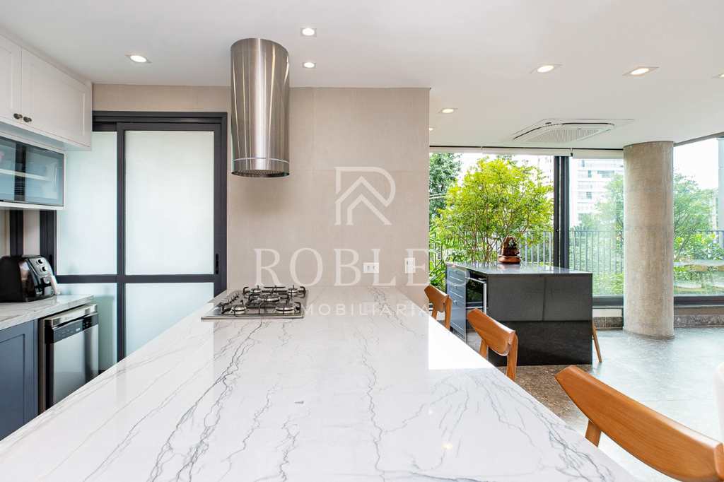 Apartamento em São Paulo, no bairro Cidade Monções