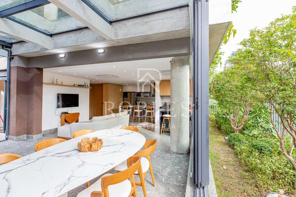 Apartamento em São Paulo, no bairro Cidade Monções