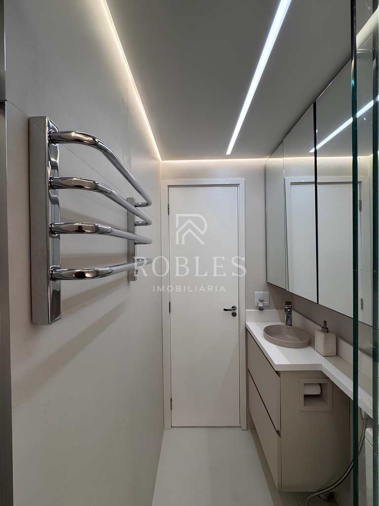 Apartamento em São Paulo, no bairro Morumbi