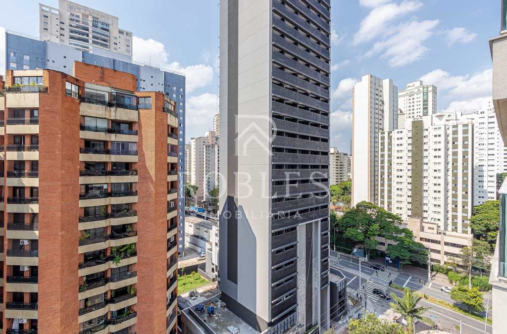 Apartamento em São Paulo, no bairro Cidade Monções