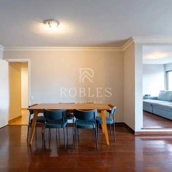 Apartamento em São Paulo, bairro Vila Nova Conceição