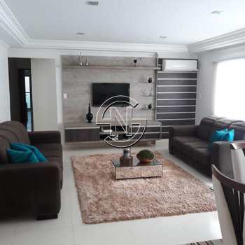 Apartamento em Praia Grande, bairro Canto do Forte