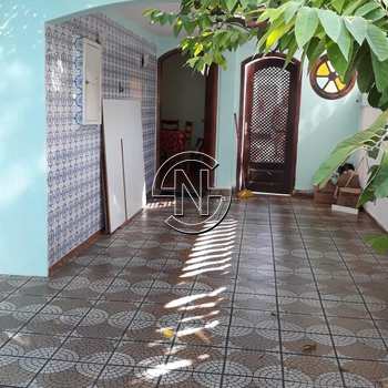 Casa em Praia Grande, bairro Ocian