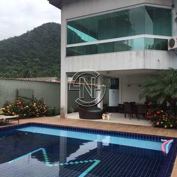 Casa em Praia Grande, bairro Canto do Forte
