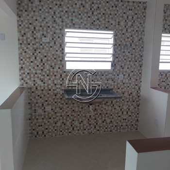 Casa em Praia Grande, bairro Melvi