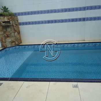 Casa em Praia Grande, bairro Tupi