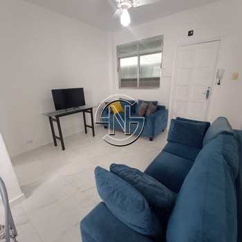 Apartamento em Praia Grande, bairro Guilhermina