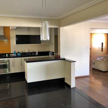 Apartamento em São Caetano do Sul, bairro Fundação