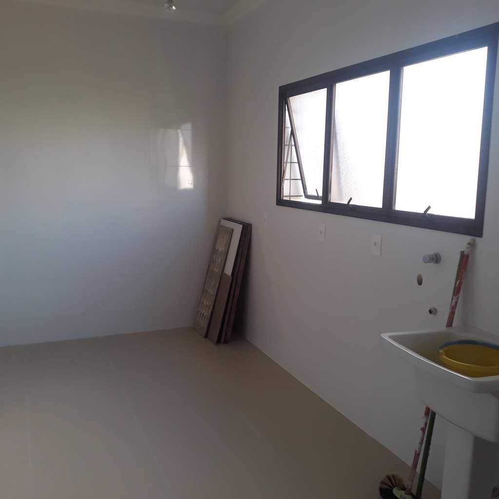 Apartamento em Santos, no bairro Boqueirão