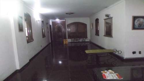Apartamento, código 10133 em Santos, bairro Gonzaga