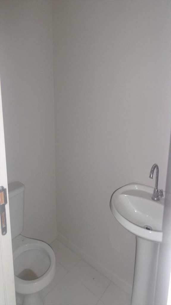 Sala Comercial em Santos, no bairro Encruzilhada