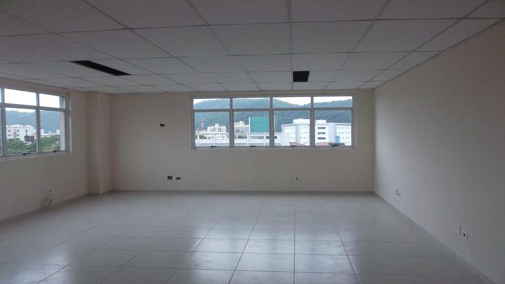Sala Comercial em Santos, no bairro Vila Mathias