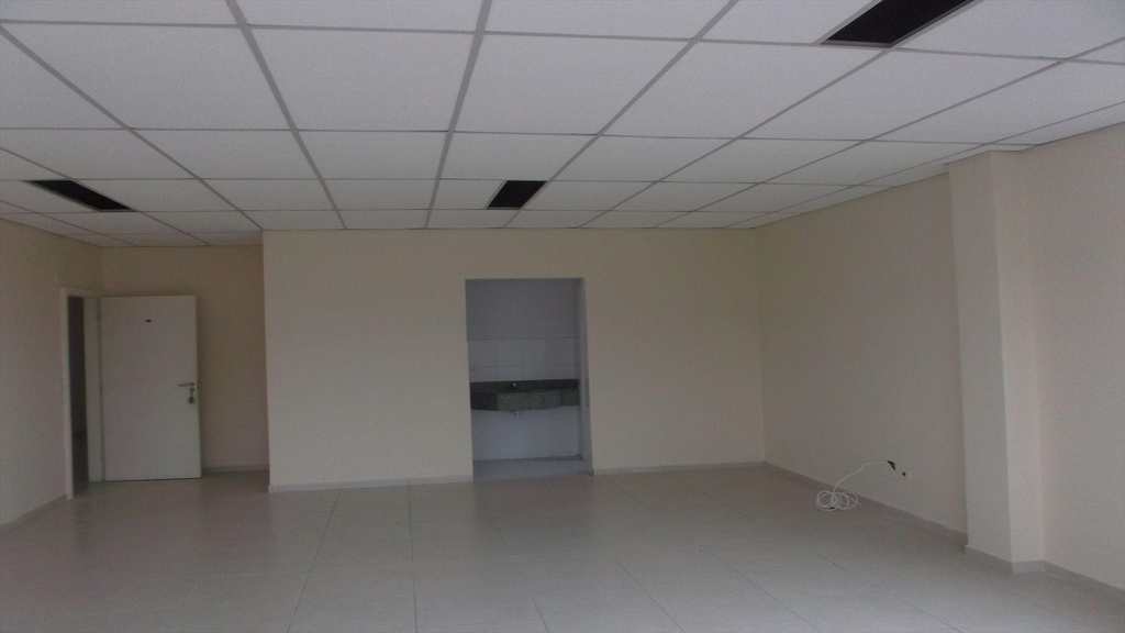 Sala Comercial em Santos, no bairro Vila Mathias