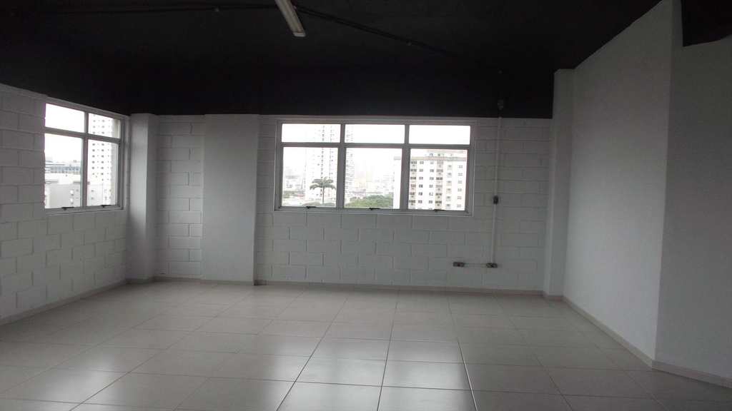 Sala Comercial em Santos, no bairro Vila Mathias