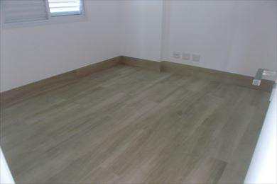 Apartamento em Santos, no bairro Boqueirão