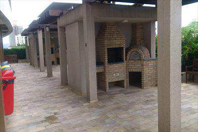 Apartamento em Santos, no bairro Encruzilhada