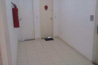 Apartamento em Santos, no bairro Encruzilhada