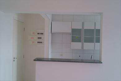 Apartamento em Santos, no bairro Encruzilhada