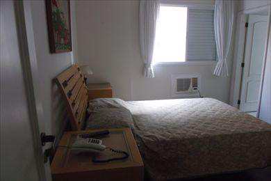 Apartamento em Santos, no bairro Boqueirão