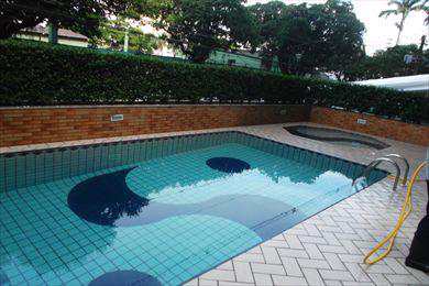 Apartamento em Santos, no bairro Boqueirão