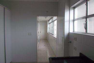 Apartamento em Santos, no bairro Boqueirão