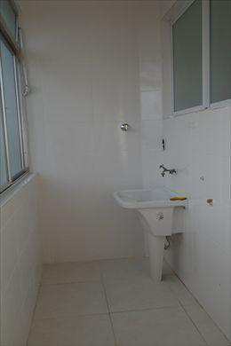 Apartamento em Santos, no bairro Boqueirão