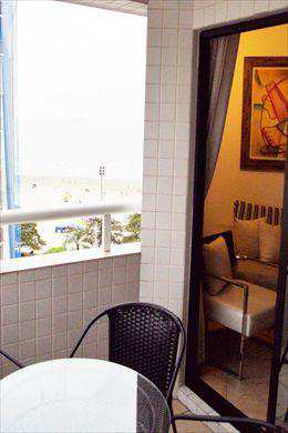 Apartamento, código 9133 em Santos, bairro Boqueirão