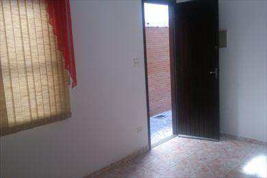 Sobrado de Condomínio em São Vicente, no bairro Vila Valença