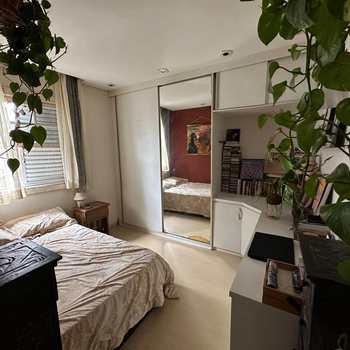 Apartamento em Santos, bairro Vila Mathias