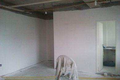 Sala Comercial em Santos, no bairro Boqueirão