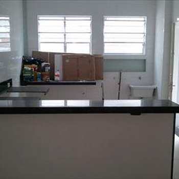Apartamento em São Vicente, bairro Centro