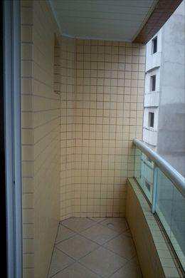 Apartamento em Praia Grande, no bairro Boqueirão