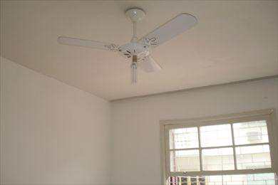 Apartamento em Santos, no bairro Boqueirão