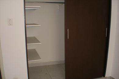 Apartamento em Santos, no bairro Boqueirão