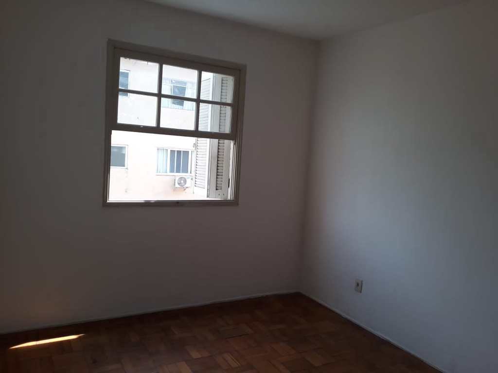 Apartamento em São Vicente, no bairro Parque São Vicente