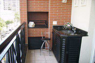 Apartamento em Santos, no bairro Boqueirão