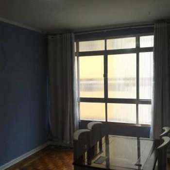 Apartamento em Santos, bairro Gonzaga